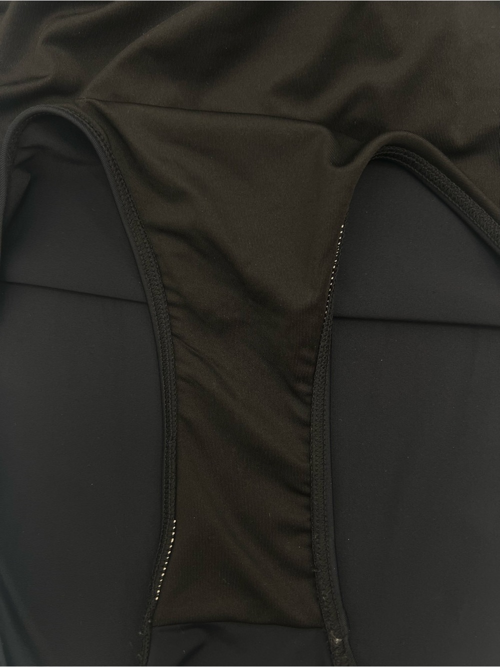 Summersalt The Wave one piece black 4 - Picture 10 of 10